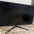 شاشة قيم مقاس 27. شبه جديدة