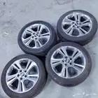 جنوط النترا 2017مع كفرات 215 50 17شبه جديد