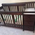 سرير أطفال من سنتر بوينت