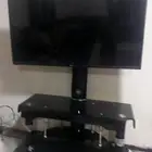 قاعدة شاشة