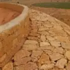 نقوم باعمال اترااث..وبيان الحجر