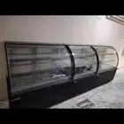 ثلاجة عرض برادفور