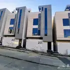 للبيع شقه دور ثاني مع ملحق وسطح مستقل ف حي الحسام