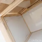 كراسي حمام ومغاسل وخردوات وفريك باب