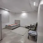 غرفه مفروشه للايجار بالمهديه السعر 2000 ريال