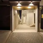 للبيع شقه ارضيه بحوش ومدخل سياره وغرفه اضافيه بالحوش