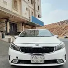 كيا سيراتو 2017