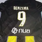 تيشيرت موقع شخصيا من بنزيما