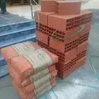 قلاب بطحاء اكياس واسمنت وبلك احمر طواب صغير جميع مواد البناء