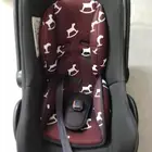 كرسي سياره لطفل