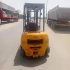 رافعه شوكيه فوركلفت وزن 3 طن موديل 2014
