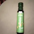 زيت اللوز من ارض الطبيعة