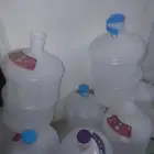 .اللي مختاجهم يجي ياخذهم