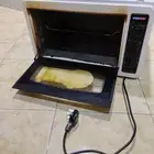 ميكرواف مستعمل نظيف