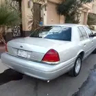 فورد كراون فكتوريا موديل 2001