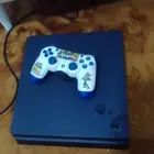 سوني فور استعمال خفيف السوني جديد مفيه شي للبيع او للبدل