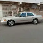 فورد كراون فيكتوريا 2011