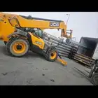 رافعات شوكيه للايجار