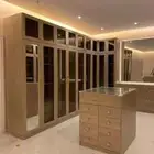 السلام علي م