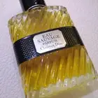 عطور للبيع على السوم
