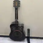 سماعه شكل قيتار