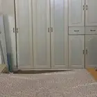 غرفة نوم مجاني لوجه الله دولاب وسرير وكمدينه نظيف