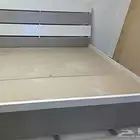 سرير للبيع بحاله جيده