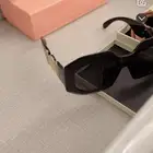 تعليقات