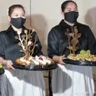 مضيفات بزي موحد وقهوجية اسعارنا في. متناولكم