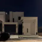 للبيع فيلا في حي الملك فهد عنيزه