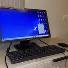 كمبيوتر مكتبي جديد وكامل اغراضه