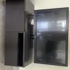 تلفزيون للبيع LG مستعمل مع طاولة