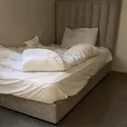 سرير للبيع