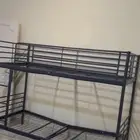سرير بدورين