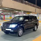 لاندكروزر موديل 2011