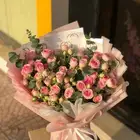 مندوب تنسيق باقات ورد وهدايا وتوصيلها لمن تحب
