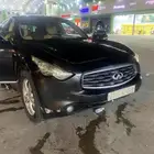 انفنتي اسود