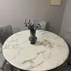 طاولة طعام جديده