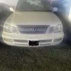 جيب لكزس موديل 1998