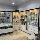 للتقبيل محل اتصالات في متاجر المنافس
