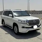 جيب لاند كروزر GXR 2017 تويوتا الاحساء الشرقيه للبيع