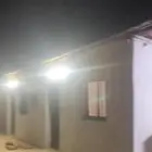 يوجد بيت في قريت العمود مكنون من 7غرف