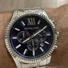 ساعة مايكل كورس