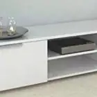 طاولة تلفزيون نضيفه جداا