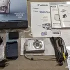 Canon IXUS 700 digital camera