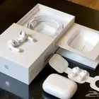 سماعه ابل ايربودز برو 130 شامل التوصيل او الشحن