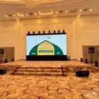 شاشات عملاقة شاشات عرض شاشات طويله