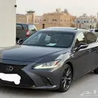 لكزس 2023 ES350 F Sport للبيع
