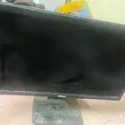 ثلاجه وشاشه كمبيوتر