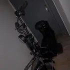 سكوتر نظيف عل شرط مع كل اغراضه رموت مفتاح شاحن كل شي موجود